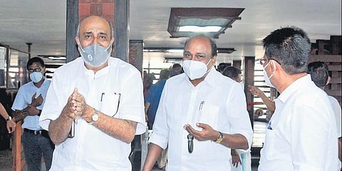 JD(S) state president Mathew T Thomas and other leaders coming out of a hotel in Kochi on Sunday after the merger meeting of Janata Dal (S) and Loktantrik Janata Dal. (File Photo | A Sanesh, EPS)