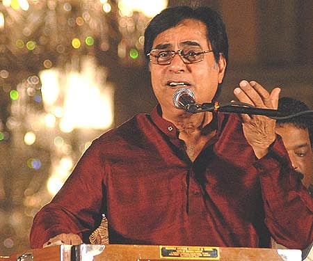 Singer Jagjit Singh - Express Photo by Suresh.