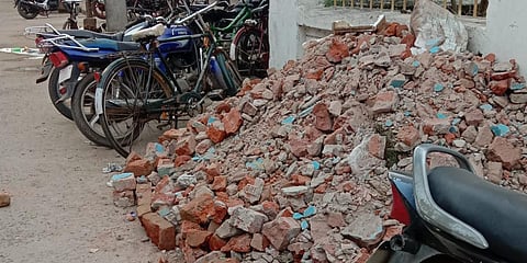 Debris dumped on roadside at Dargha Bazaar. (Photo| EPS)