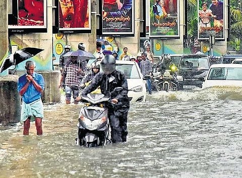 Ensure free flow of water through backwaters: Kerala HC