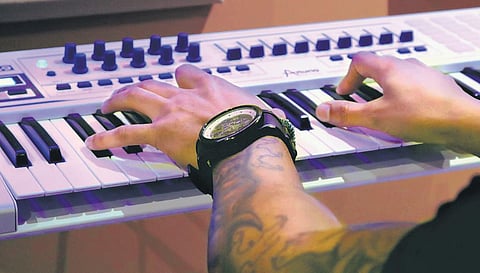 3 ways in which you can gift the joy of music