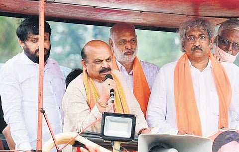 Chief Minister Basavaraj Bommai campaigns for party candidate Shivaraj Sajjanar  at Yalavatti village in Hanagal taluk on Monday
