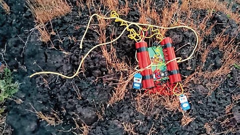 Recovery of device triggers bomb scare 
in Kakkanad
