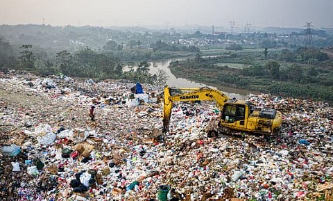 Of the 277 complaints registered in Delhi, 26 have been resolved -- 91 per cent of the issues are pending.