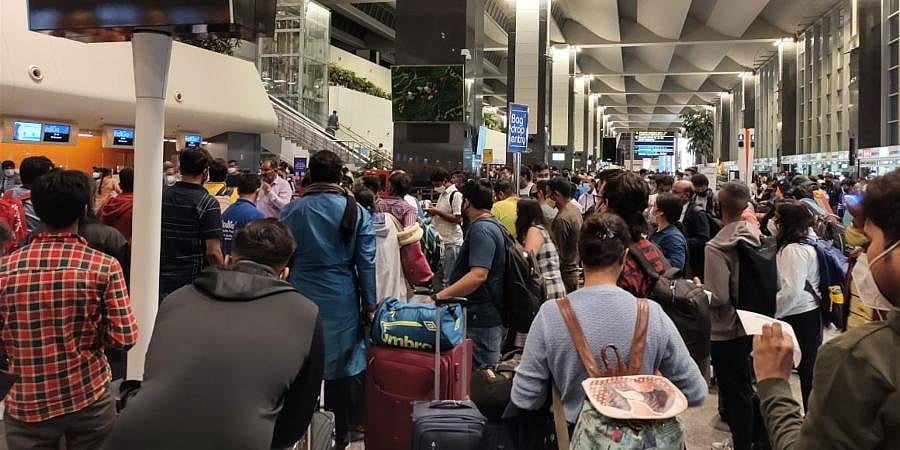 Airfares surge tenfold on certain routes on Saturday as IndiGo cancels 1,000 flights on Friday