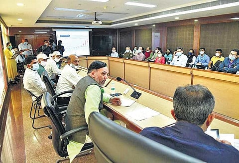 Gopal Rai holds a high-level joint meeting to devise anti-pollution strategies
