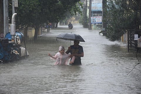 The Double tank area in KK Nagar had residents wading in knee-deep water. Residents of Jawahar Nagar in Kolathur said the water levels kept increasing. (Photo | Ashwin Prasath/EPS)
