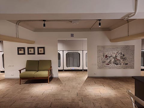 There are 48 Pod concept retiring rooms available at Mumbai Central Railway station under Western Railway under three categories. (Photo | Twitter)