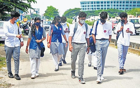 Students wearing uniforms according to their assigned gender, leaving school after classes in Thiruvananthapuram on Wednesday | B P Deepu