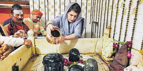 Congress general secretary Priyanka Gandhi Vadra at Matgajendra Nath Shiv Mandir in Madhya Pradesh's Chitrakoot. (File photo| PTI)