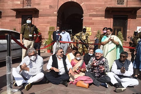 A delegation of TMC MPs protest outside the Ministry of Home Affairs (MHA) over alleged police brutality in Tripura. (Photo | Parveen Negi/EPS)