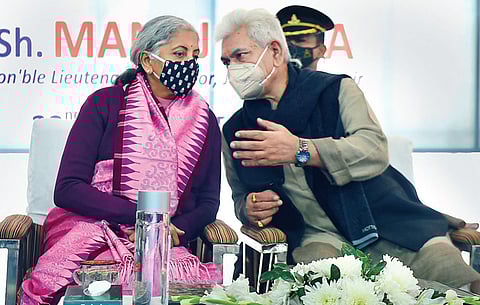Finance Minister Nirmala Sitharaman and L-G Manoj Sinha in Srinagar. (Photo | PTI)