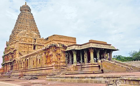 Brihadeeswarar Temple, Thanjavur