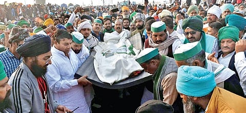 Had Centre withdrawn agri laws earlier, deaths of 700 farmers could've been prevented: BJP leader
