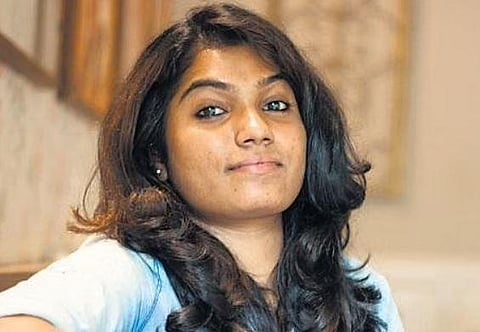 Beyond the obvious: Finding faces in faceless portraits 