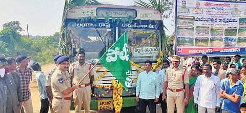 Located in the middle of a dense forest, adjacent to a hilly area, Mangi was once a Maoist bastion till a few years back.