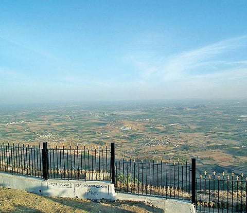 Tremors at Nandi Hills, but Karnataka government keen on ropeway