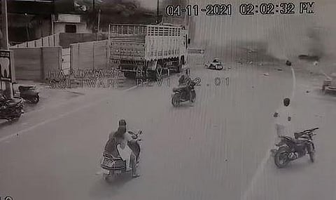 Only the engine and body base of the scooter remained on the spot.