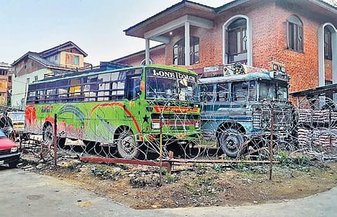 Barbed wire around a hall erected by the CRPF. (Photo | Zahoor Punjabi/EPS)