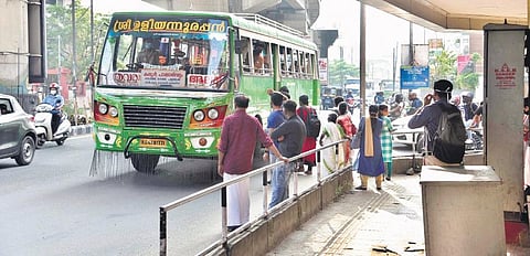 Buses halt at the junction in Kacheripady causing traffic congestion