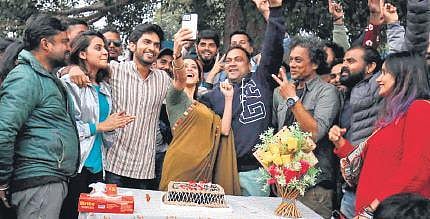 Nushrratt Bharuccha shared a video on social media celebrating the wrap of 'Janhit Mein Jaari' with her crew. 