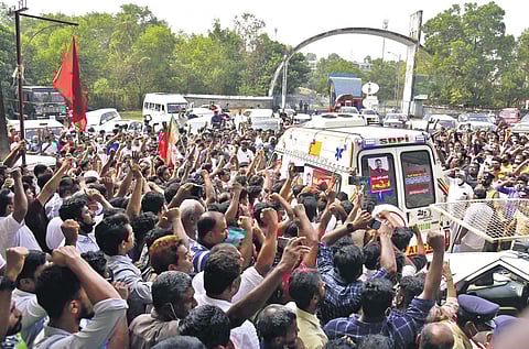The ambulance carrying the body of slain SDPI state secretary KS Shan leaves the Ernakulam Medical College Hospital, Kalamassery, after the postmortem examination. (Photo| A Sanesh, EPS)