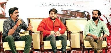 Ravi Basrur, Dr Pragabhal and K G Ratheesh.