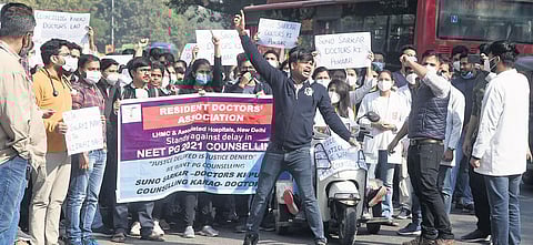 Members of the Resident Doctors Association of Lady Hardinge Medical College take out a protest march near Connaught Place. (Photo | Parveen Negi, EPS)