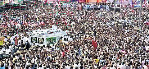 Chief Minister Edappadi K Palaniswami during a campaign at Palladam in Tirupur district on Friday | A RAJA CHIDAMBARAM