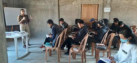 Noklak SP Pritpal Kaur has turned conference hall of SP's office into a classroom for UPSC aspirants. (Photo| EPS)