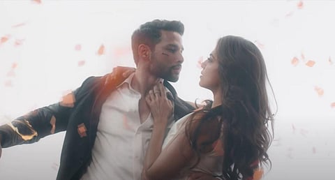 Actors Siddhant Chaturvedi and Malavika Mohanan in 'Yudhra'. (Photo | Video Screengrab)
