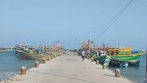 Fishing ban: Vembar fishers accuse officials of partiality