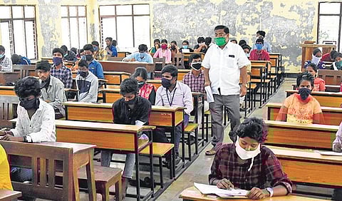 Govt releases blueprint for class 10 examination