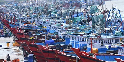Kerala signs pact with US-based EMCC for Rs 2,950 cr project