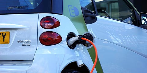 Power Minister Satyendar Jain said 100 charging stations with a total of 500 charging points will be ready in 12 months. (Photo | Pexels)