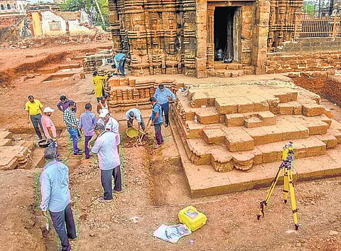 The ASI team working on Jagati portion of Sari Deula in Bhubaneswar on Thursday