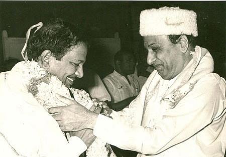 M G Ramachandran, Former Tamil Nadu Chief Minister and M Karunanidhi (Photo | Express archives)
