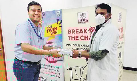 The New Indian Express, Chennai, in association with the Corporation of Chennai, Ambattur zone, held a vaccination camp on Thursday, inoculating 121 staff  members above 45 years. Dr Bharath, Chennai