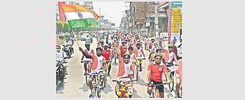 Cycle rally by Indian Red Cross Society arrives in Vijayawada (Photo | Express)