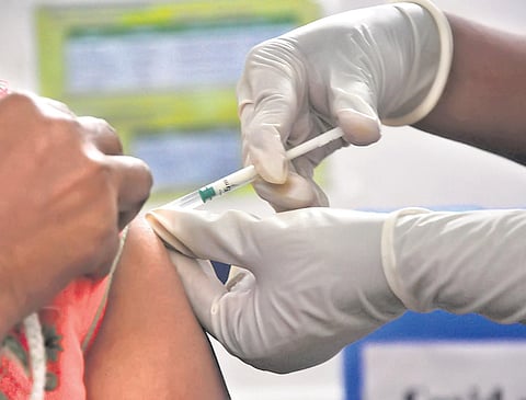 Elderly man dies two days after vaccination in Eluru