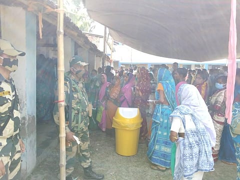 Voters in a Nandigram booth during the second phase of the Bengal Assembly elections on Thursday. (Photo | EPS)