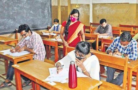 All over a head scarf: Kerala student stopped from writing exam in Mangaluru