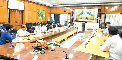 Members of Congress, JDS and BJP at the all party meeting with Governor Vajubhai Vala on Tuesday | Express