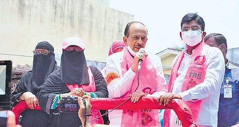 Home Minster Mahmood Ali and Transport Minister Puvvada Ajay Kumar at a road show in Khamman town. (Photo | EPS)