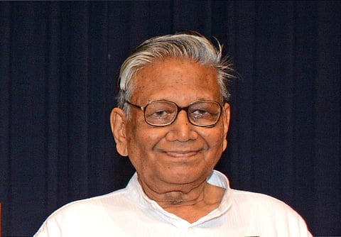 Noted Odia and English writer Manoj Das (Photo | Special arrangement)