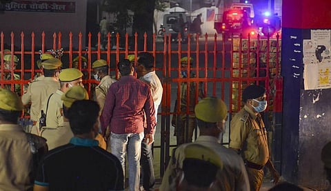 Police personnel brought back gangster-turned-politician Mukhtar Ansari at Banda jail from Punjab. (Photo | PTI)