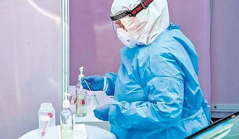 Vaccinated people can be infected with highly infectious Indian mutant but without severe disease: Study