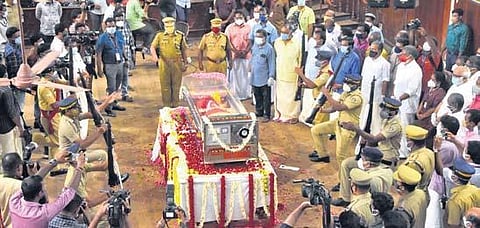 Police giving gun salute to veteran Communist leader K R Gouri at Ayyankali Hall in Thiruvananthapuram on Tuesday | B P Deepu