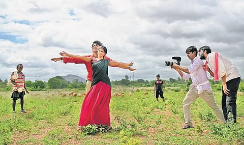 A still from Cinema Bandi