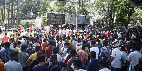 Narada row: Kolkata High Court stays bail order of two Trinamool ministers, Bengal MLA; Opposition hits out at Modi government